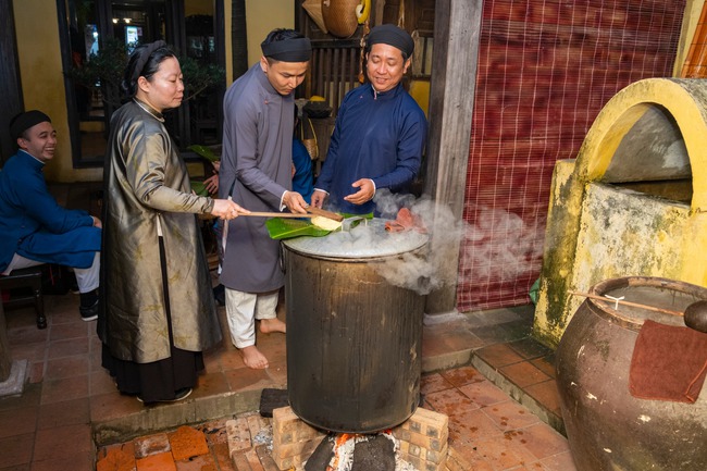 "Tết Việt &ndash; Tết Phố" 2026: Lan tỏa c&aacute;c gi&aacute; trị văn h&oacute;a Tết truyền thống trong kh&ocirc;ng gian di sản - Ảnh 2.