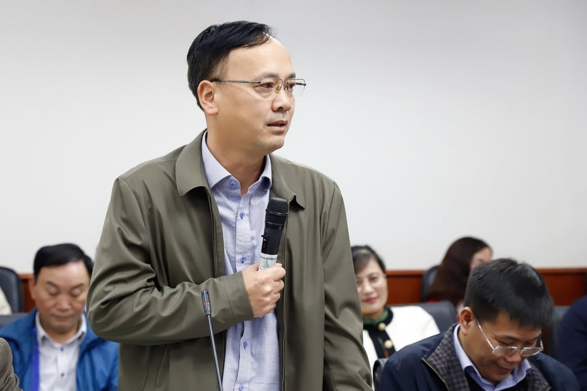 Ông Phan Quang Minh, Phó Cục trưởng Cục Chăn nuôi và Thú y, cho biết, Cục sẽ tiếp tục phối hợp với Báo tuyên truyền các chương trình quốc gia về phòng, chống dịch bệnh và an toàn sinh học. Ảnh: Tùng Đinh. Ông Phan Quang Minh, Phó Cục trưởng Cục Chăn nuôi và Thú y, cho biết, Cục sẽ tiếp tục phối hợp với Báo tuyên truyền các chương trình quốc gia về phòng, chống dịch bệnh và an toàn sinh học. Ảnh: Tùng Đinh.