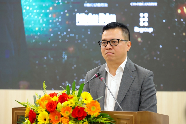 Bộ đôi huyền thoại Secret Garden lần đầu biểu diễn tại Việt Nam - Ảnh 1. Bộ đôi huyền thoại Secret Garden lần đầu biểu diễn tại Việt Nam - Ảnh 1.