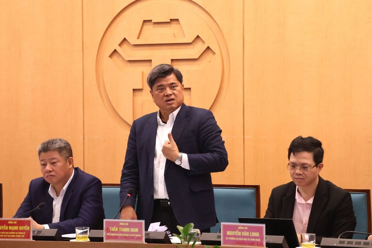 Thứ trưởng Bộ N&ocirc;ng nghiệp v&agrave; M&ocirc;i trường Trần Thanh Nam cho rằng H&agrave; Nội cần x&aacute;c định c&aacute;c loại c&acirc;y, con chủ lực để tập trung đầu tư. Ảnh: Trung Nguy&ecirc;n.