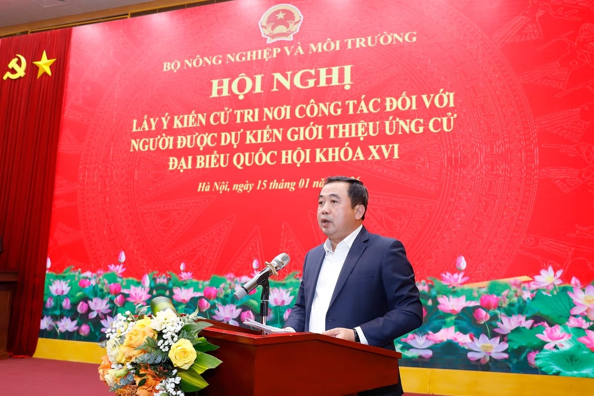 'Hoạt động của Quốc hội c&oacute; vai tr&ograve; đặc biệt quan trọng trong việc quyết định đường lối ph&aacute;t triển đất nước, x&acirc;y dựng v&agrave; ho&agrave;n thiện hệ thống ph&aacute;p luật, thực hiện quyền gi&aacute;m s&aacute;t tối cao đối với hoạt động của Nh&agrave; nước.' Ảnh: Khương Trung.
