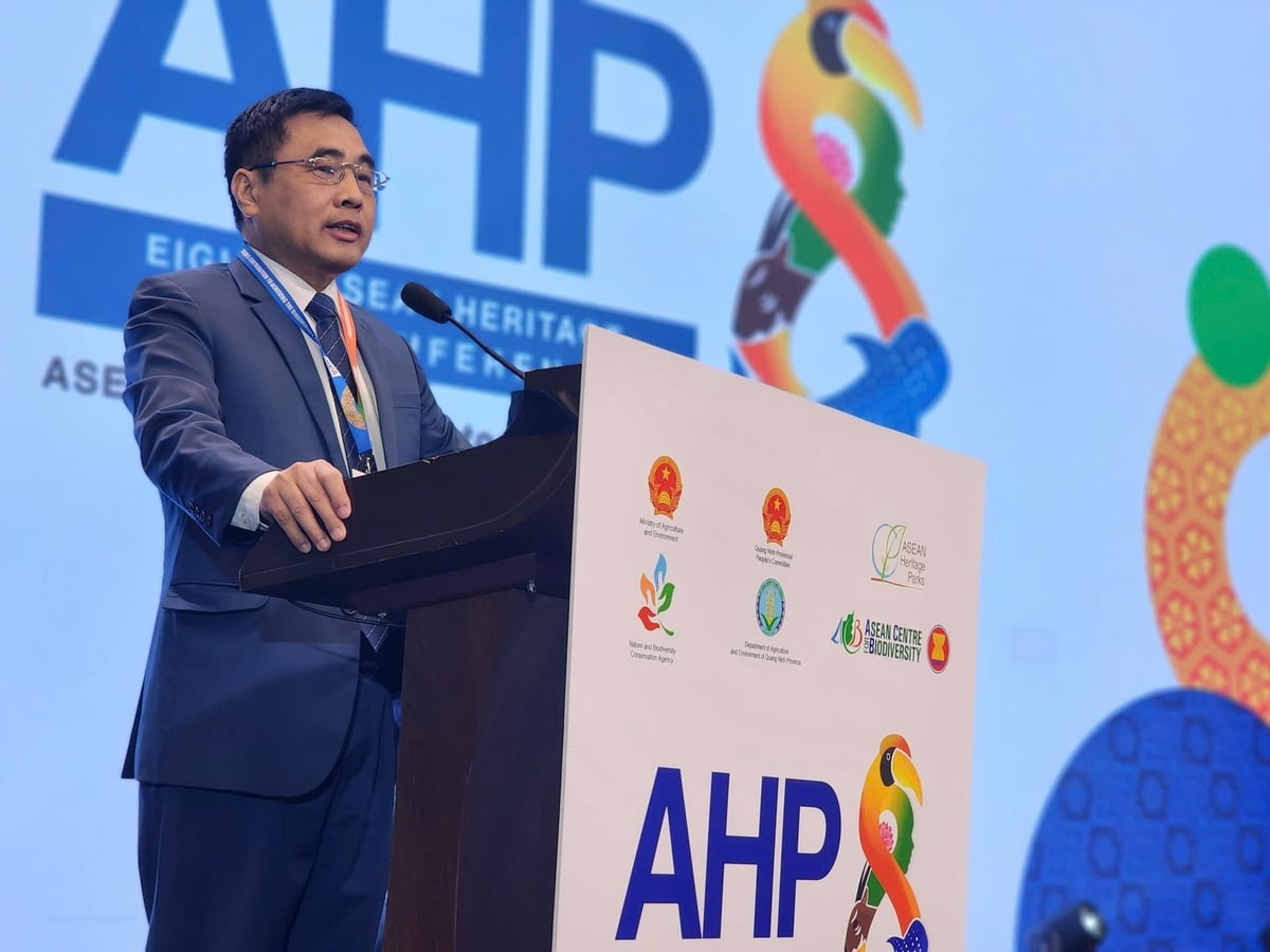 Thứ trưởng Nguyễn Quốc Trị phát biểu khai mạc Hội nghị Vườn di sản ASEAN lần thứ 8. Ảnh: Viết Cường.