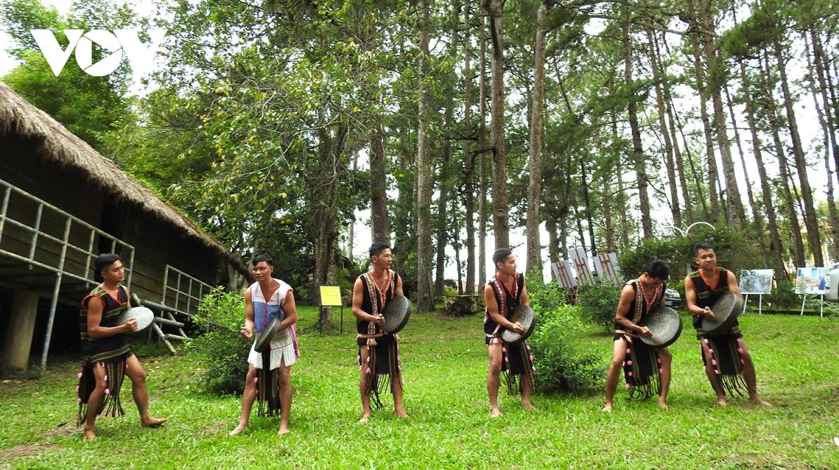 L&acirc;m Đồng bảo tồn văn h&oacute;a c&aacute;c d&acirc;n tộc bản địa ngay trong cuộc sống h&agrave;ng ng&agrave;y - Ảnh 1.