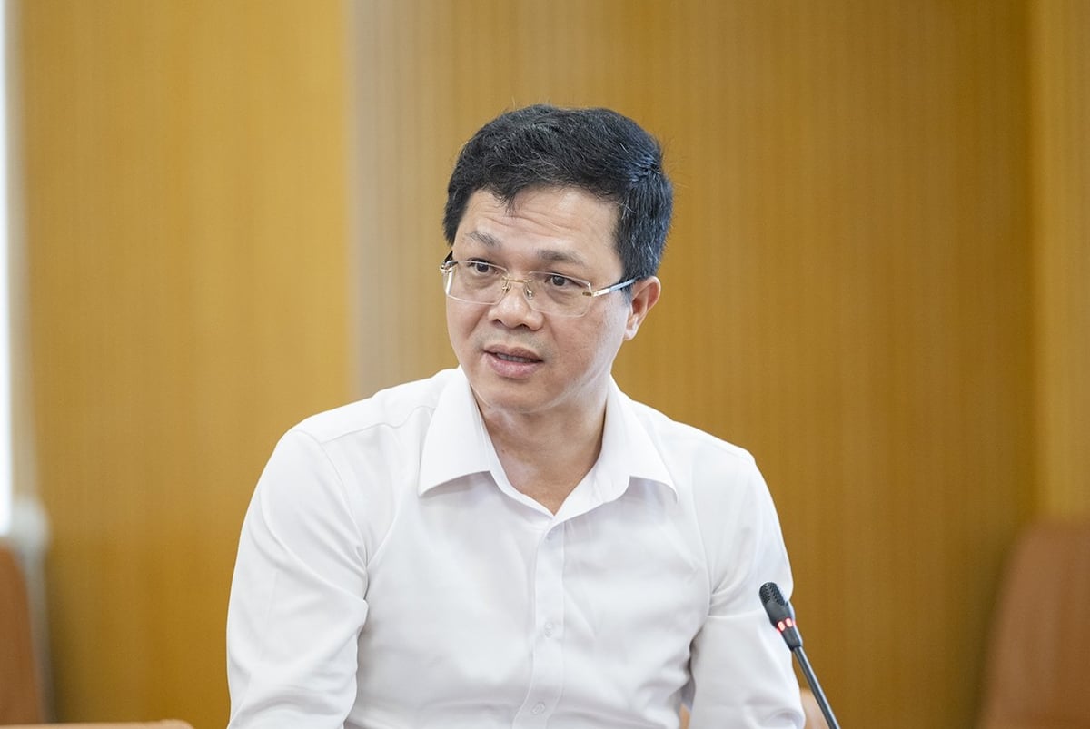 Ông Vũ Văn Long, Vụ trưởng Vụ Khoa học và Công nghệ phát biểu tại Hội nghị. Ảnh: Khương Trung.