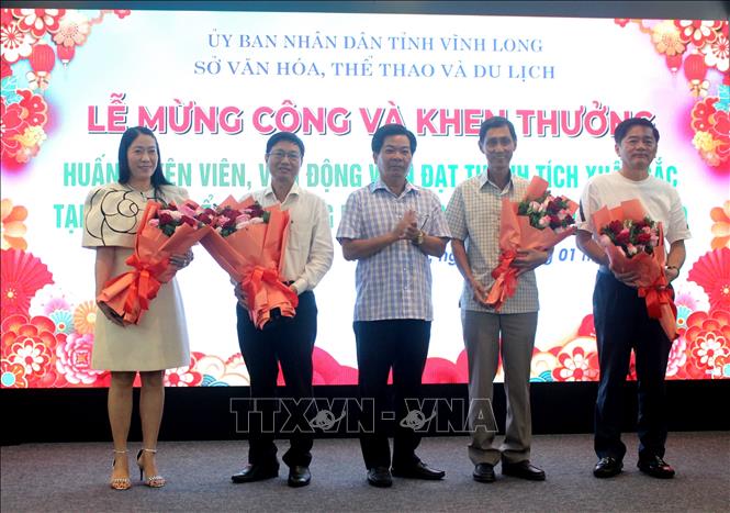 Vĩnh Long: Tuy&ecirc;n dương huấn luyện vi&ecirc;n, vận động vi&ecirc;n đạt th&agrave;nh t&iacute;ch cao tại SEA Games 33 - Ảnh 4.