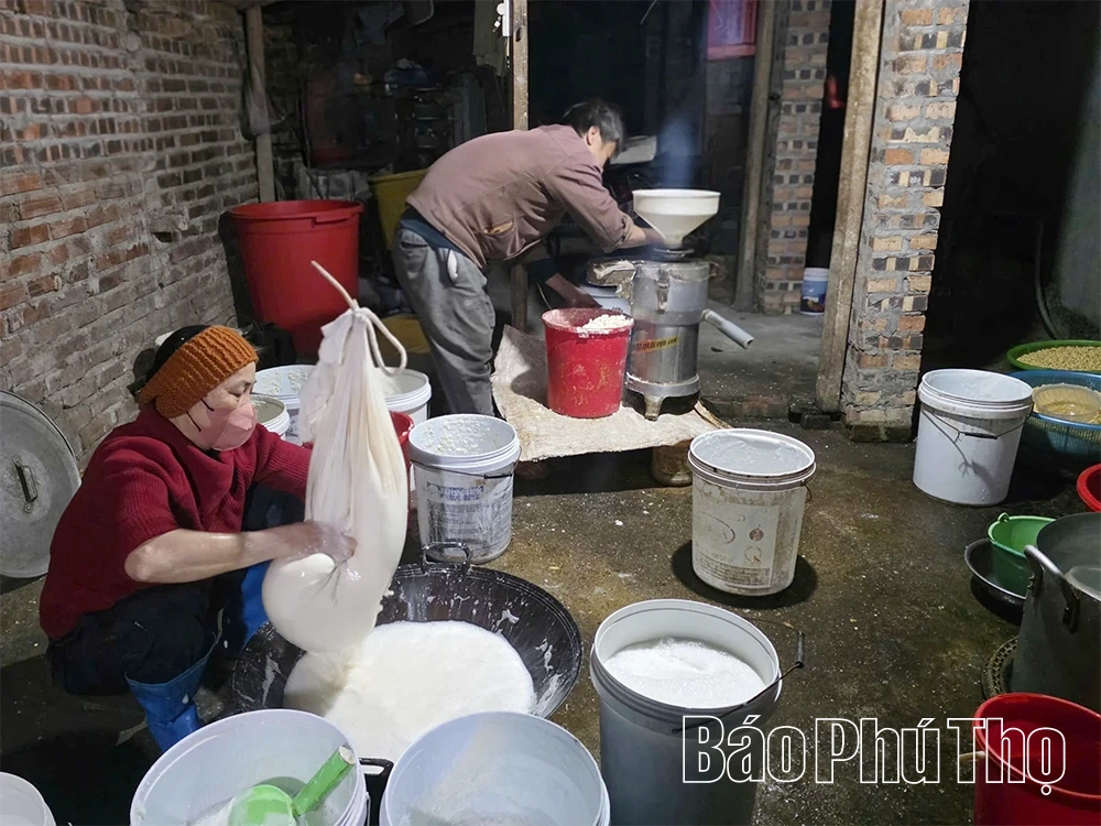 Đậu R&ugrave;a Tu&acirc;n Ch&iacute;nh: G&oacute;i trọn vị qu&ecirc; trong từng miếng nhỏ