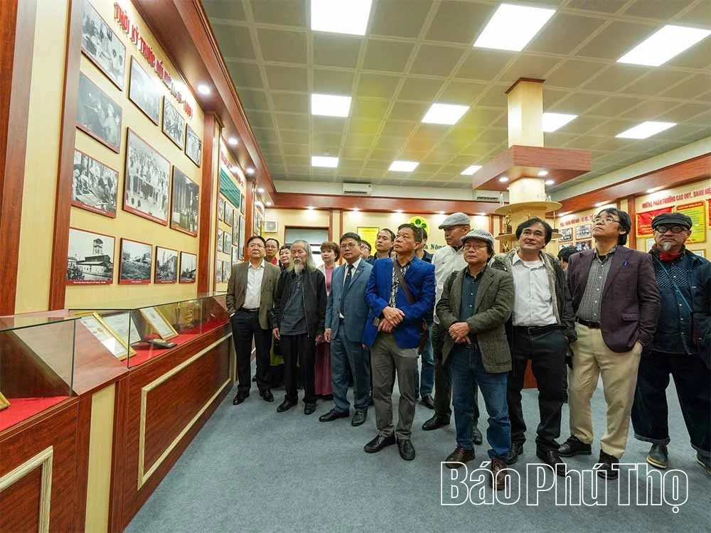 Hội thảo Mỹ thuật Việt Nam 80 năm đồng hành cùng dân tộc