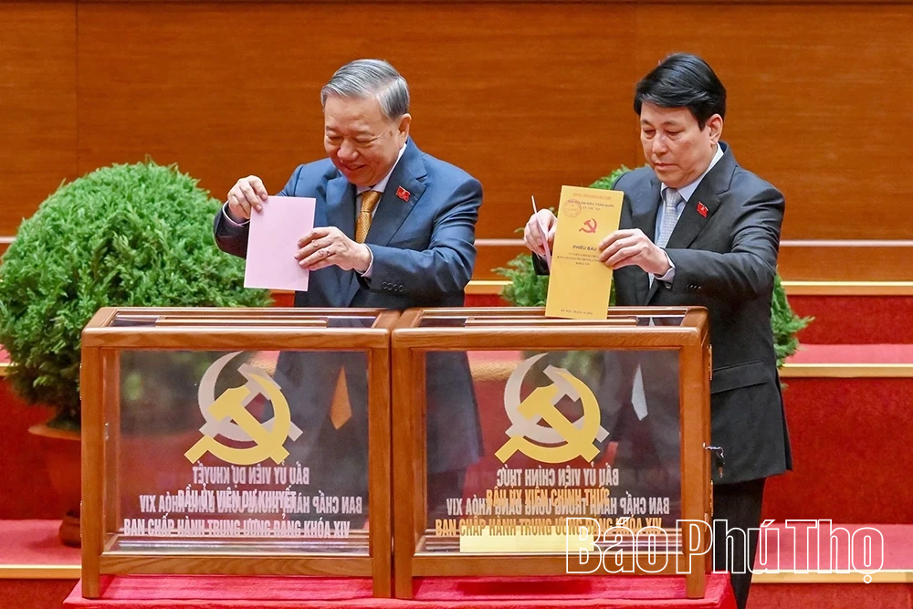 Bầu Ban Chấp h&agrave;nh Trung ương Đảng kh&oacute;a XIV gồm 200 đồng ch&iacute;