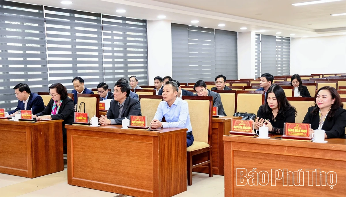 Giới thiệu người ứng cử đại biểu Quốc hội kh&oacute;a XVI v&agrave; đại biểu HĐND tỉnh nhiệm kỳ 2026 - 2031