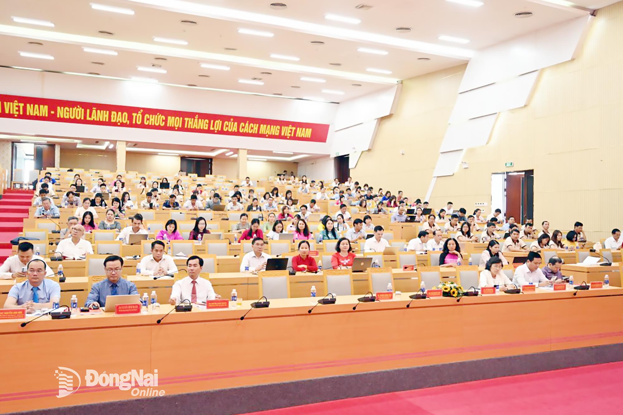 C&aacute;c đại biểu tham dự hội thảo. Ảnh: Trần Cảnh