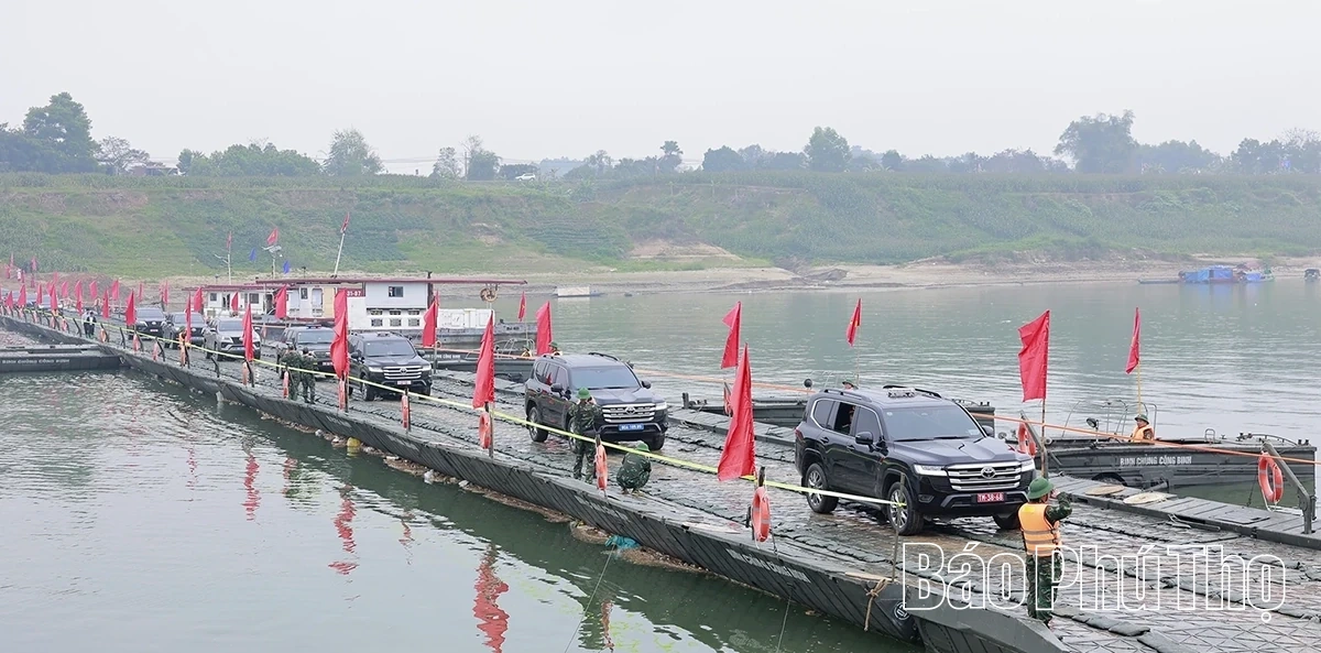 Lễ thông xe cầu phao Đoan Hùng