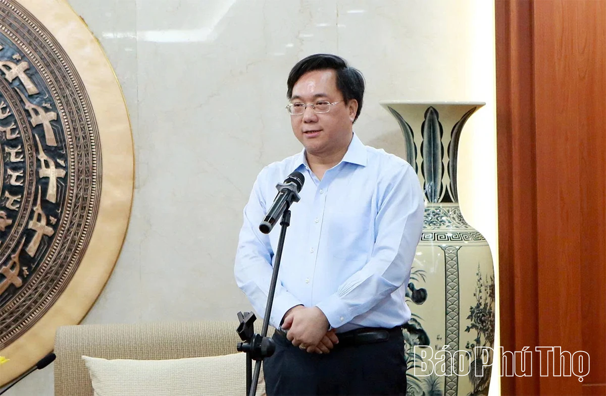 Đoàn công tác Ban Thường vụ Tỉnh ủy Ninh Bình thăm và làm việc với tỉnh Phú Thọ