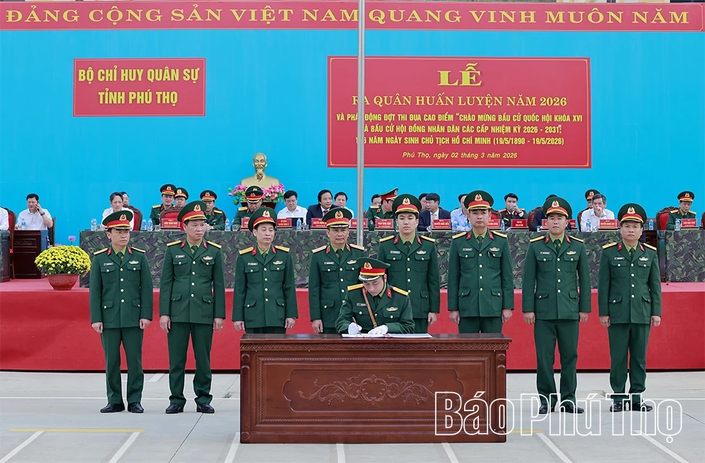 Bộ Chỉ huy quân sự tỉnh Phú Thọ ra quân huấn luyện năm 2026