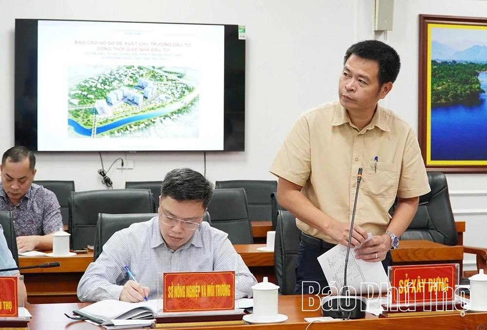 Phó Chủ tịch UBND tỉnh Vũ Việt Văn cho ý kiến về phát triển đô thị và nhà ở xã hội