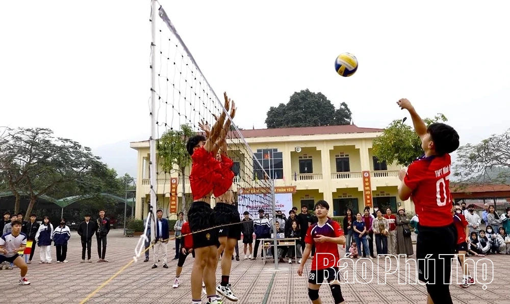 Phát huy vai trò hạt nhân lãnh đạo nâng cao chất lượng dạy và học