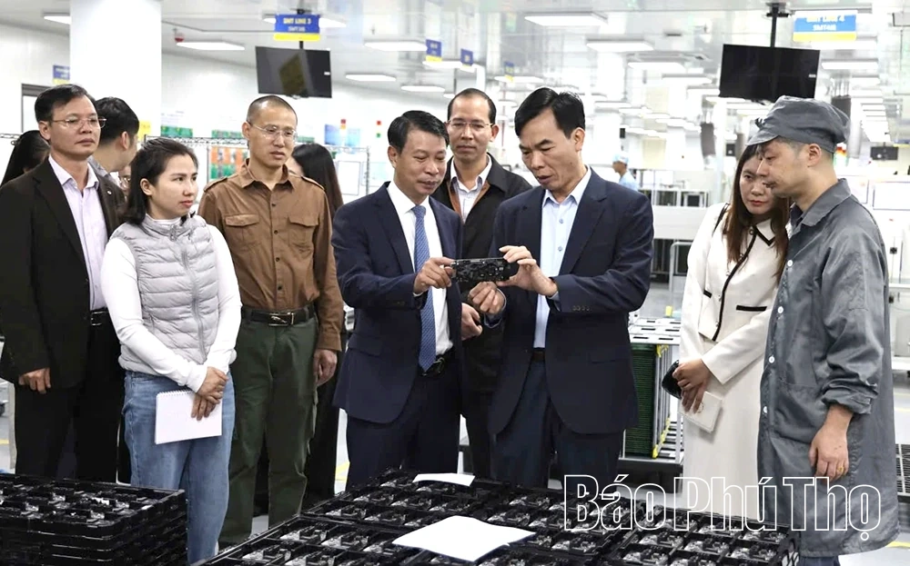 Phó Chủ tịch UBND tỉnh Nguyễn Khắc Hiếu nắm bắt, tháo gỡ khó khăn về lao động cho doanh nghiệp