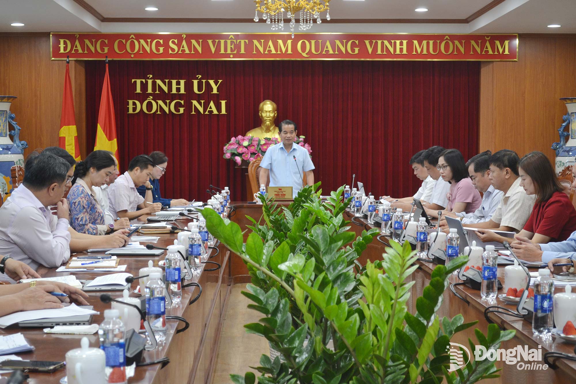 Đồng chí Thái Bảo, Phó Bí thư Tỉnh ủy, Trưởng ban Tổ chức Tỉnh ủy chủ trì buổi làm việc. Ảnh: Phương Hằng  