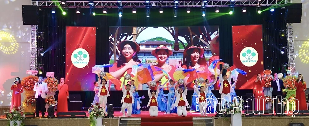 Công ty Cổ phần Supe phốt phát và Hóa chất Lâm Thao: Gala “Chào năm mới 2026”