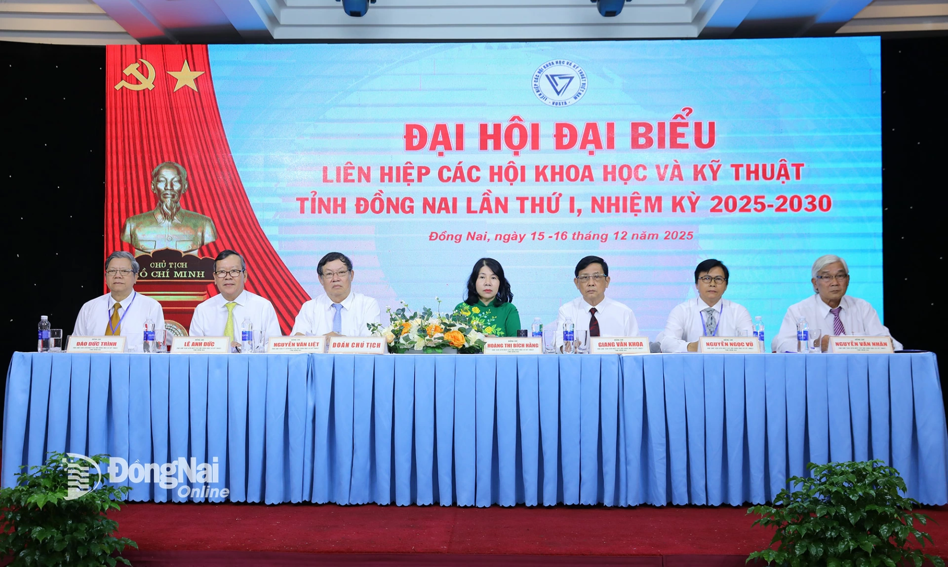 Đoàn chủ tịch Đại hội. Ảnh: Huy Anh