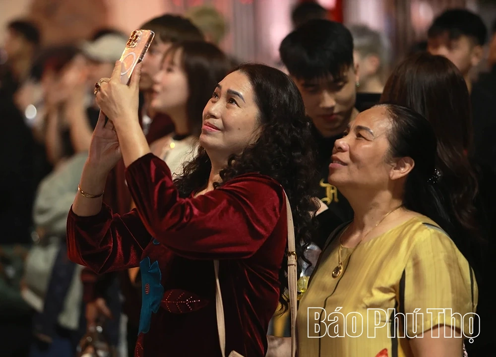 Rộn ràng không khí đón giao thừa tại Phú Thọ