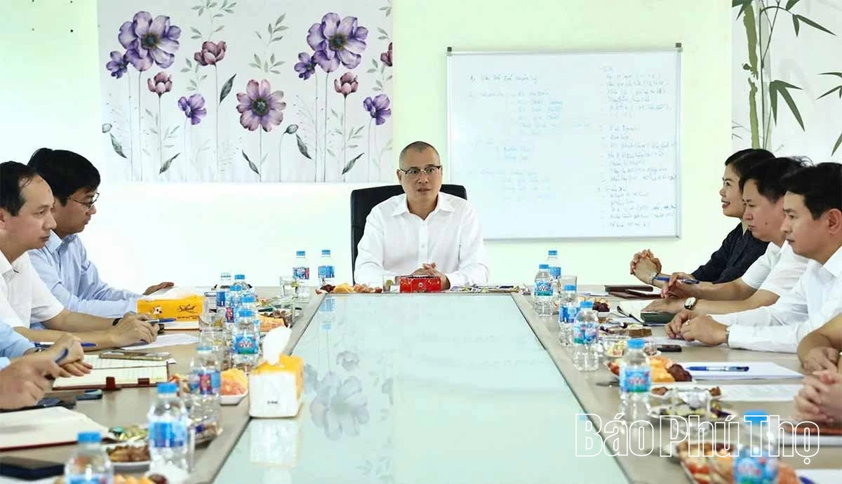 Bí thư Tỉnh ủy Phạm Đại Dương kiểm tra tiến độ Dự án cải tạo, mở rộng Quốc lộ 2 đoạn Vĩnh Yên - Việt Trì