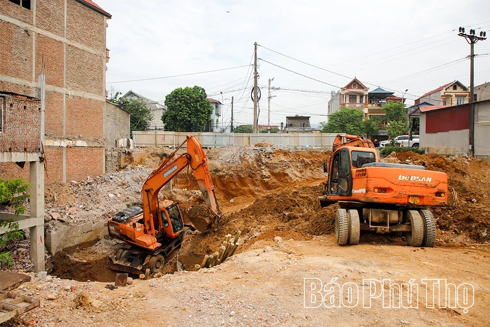 Tập trung giải quyết dứt điểm “điểm nghẽn” các dự án giao thông, khu công nghiệp trọng điểm