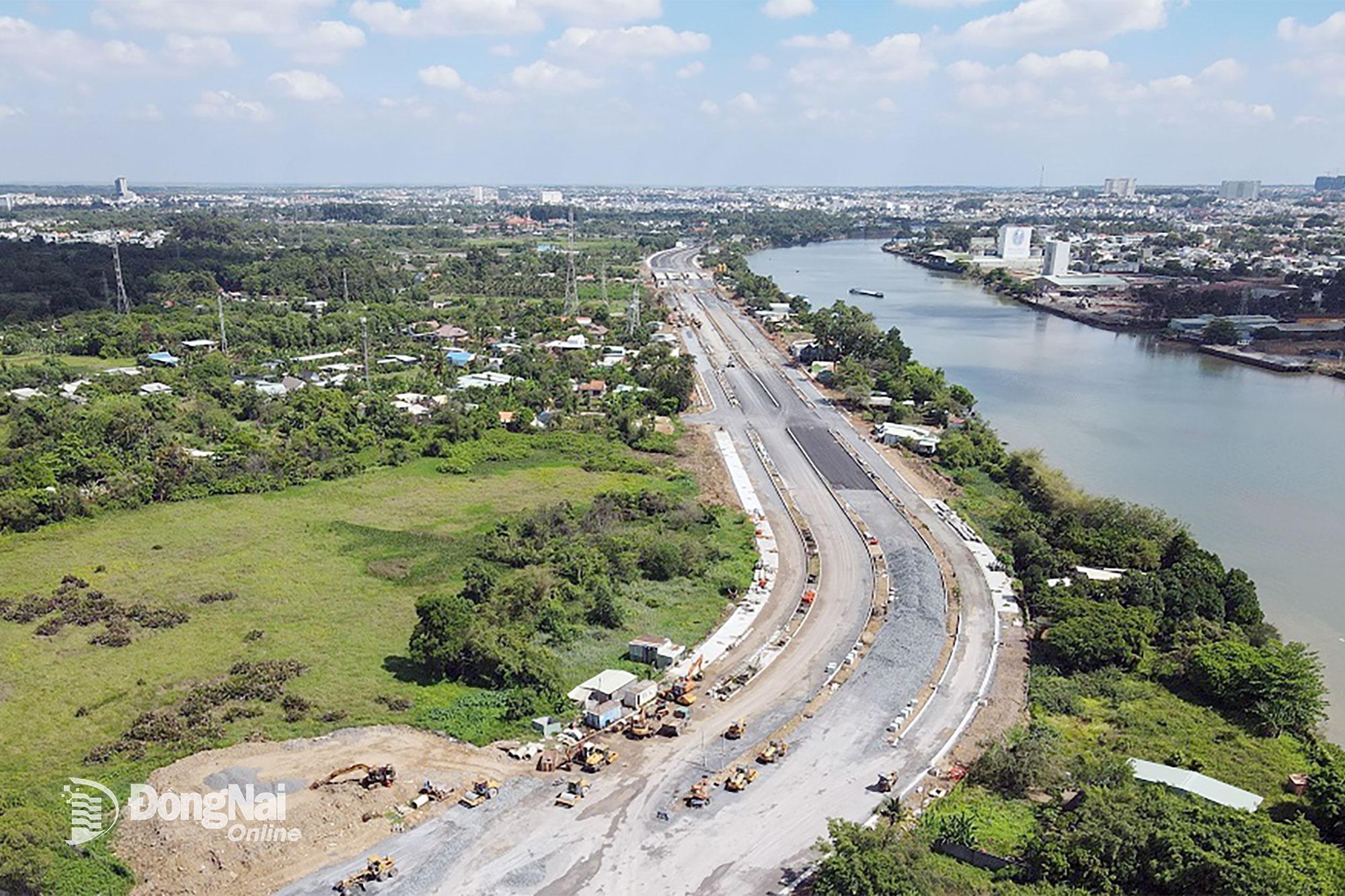 Tính đến giữa tháng 3-2026, tỉnh Đồng Nai giải ngân hơn 1 ngàn tỷ đồng vốn đầu tư công, đạt hơn 3,7% kế hoạch vốn của năm. Ảnh: Phạm Tùng