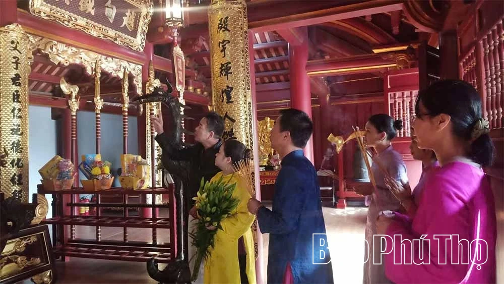 Đền thờ Quốc Tổ Lạc Long Quân – cội nguồn thiêng liêng của dòng giống Việt