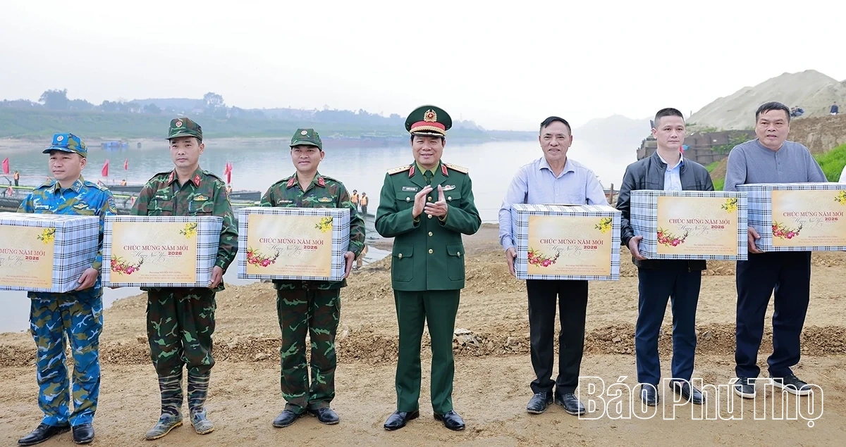 Lễ thông xe cầu phao Đoan Hùng