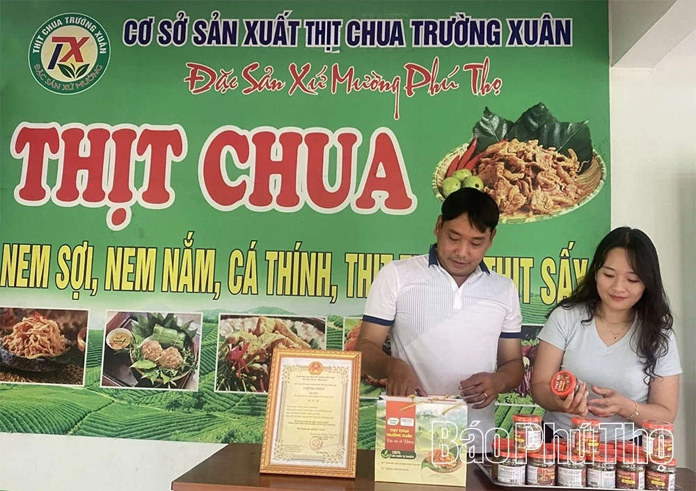 Nâng&nbsp;tầm giá trị món thịt chua của đồng bào Mường