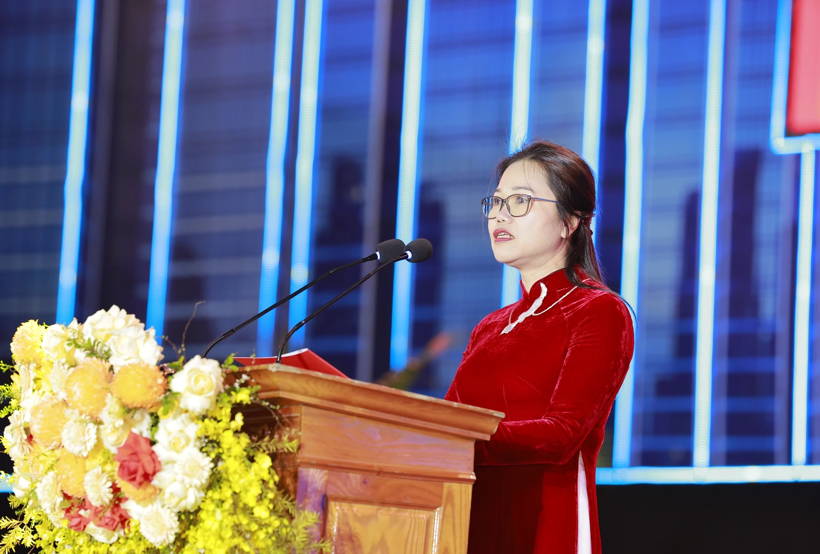 Chương tr&igrave;nh nghệ thuật Đất Tổ linh thi&ecirc;ng - Kh&aacute;t vọng h&ugrave;ng cường&rdquo;