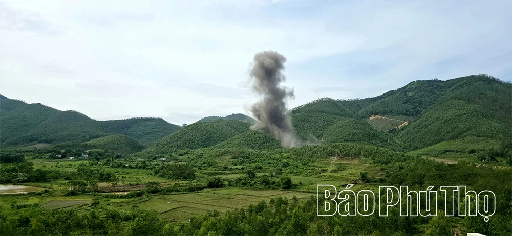 Hủy nổ quả bom phát hiện ở khu Hồng Hà 2, phường Thanh Miếu