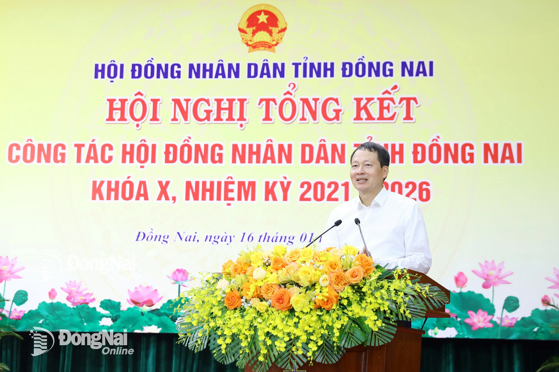 Đồng ch&iacute; Vũ Hồng Văn, B&iacute; thư Tỉnh ủy, Trưởng đo&agrave;n Đại biểu Quốc hội tỉnh Đồng Nai ph&aacute;t biểu chỉ đạo tại hội nghị. Ảnh: Huy Anh