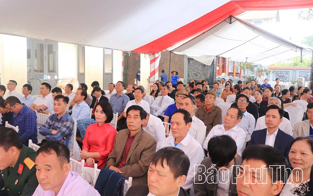 Ngày hội Đại đoàn kết thôn Phú Hạnh, xã Thổ Tang