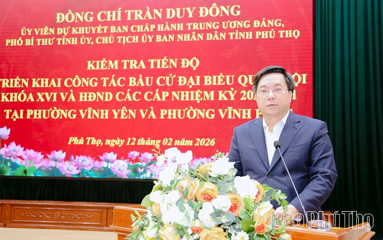 Chủ tịch UBND tỉnh Trần Duy Đông kiểm tra công tác chuẩn bị bầu cử tại phường Vĩnh Phúc và Vĩnh Yên