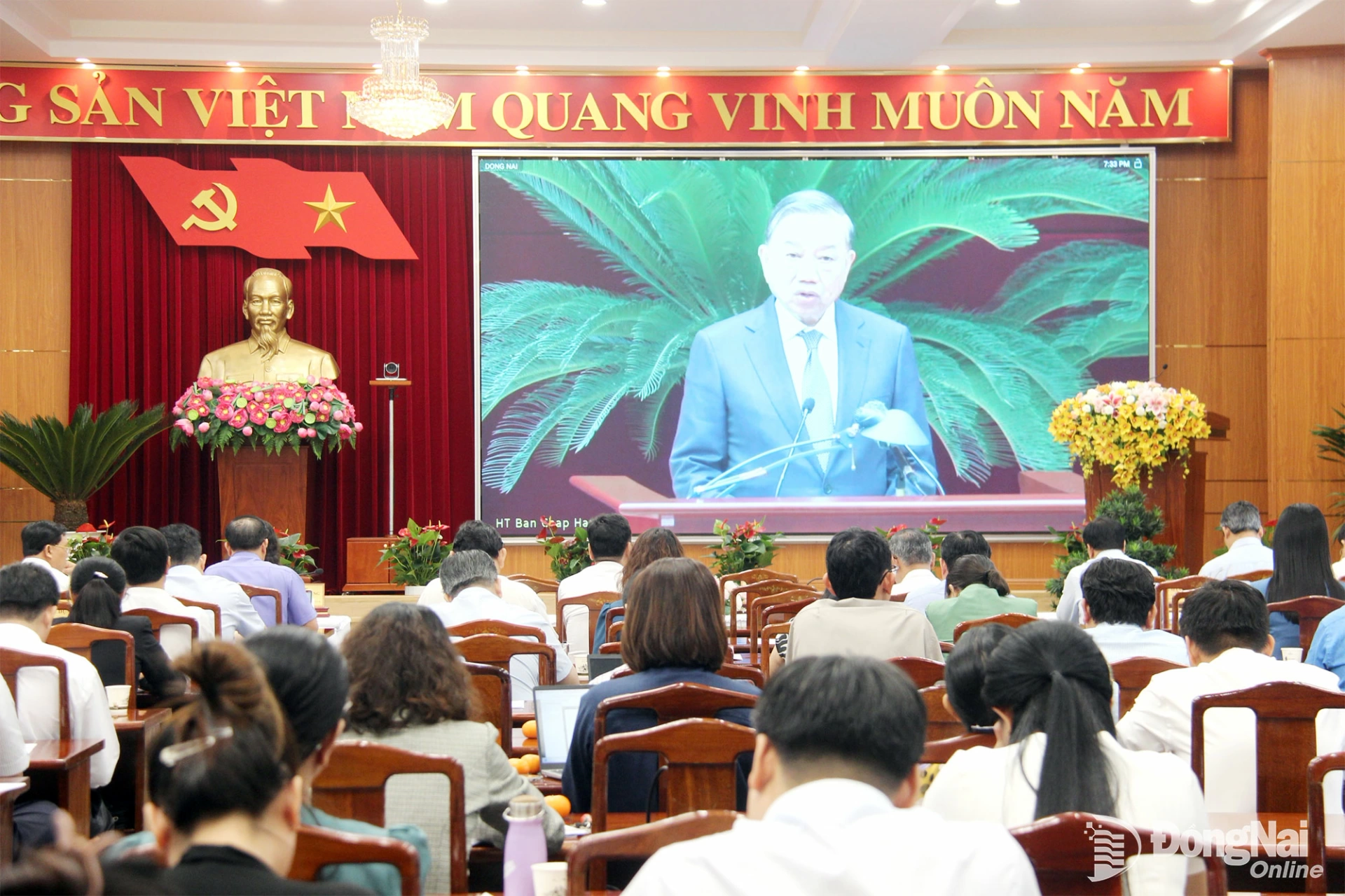 Đồng chí Tô Lâm, Tổng Bí thư Ban Chấp hành Trung ương Đảng, Trưởng ban Chỉ đạo Trung ương về phòng, chống tham nhũng, lãng phí, tiêu cực phát biểu chỉ đạo hội nghị. Ảnh: Trần Danh