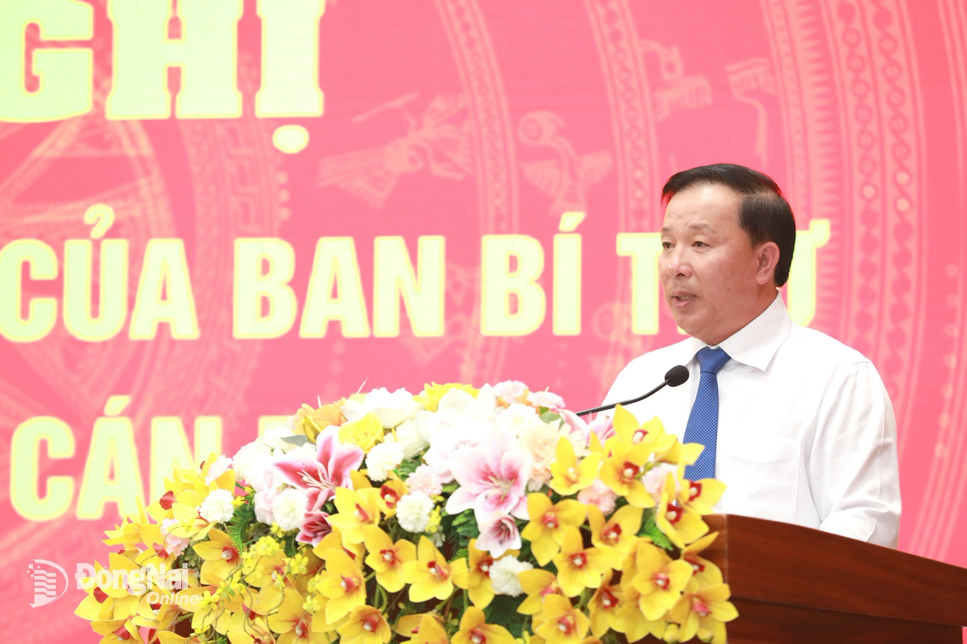 Phó Bí thư Tỉnh ủy Đồng Nai Nguyễn Văn Út phát biểu nhận nhiệm vụ. Ảnh: Huy Anh  