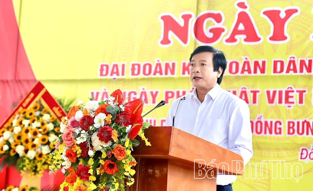 Phó Bí thư Tỉnh ủy Nguyễn Mạnh Sơn dự Ngày hội Đại đoàn kết toàn dân tộc tại thôn Đồng Bưng