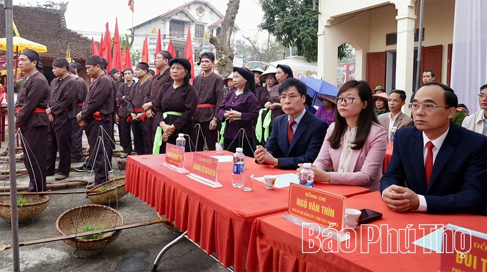 Lễ hội truyền thống Hội Xuân Đan Trì, xã Hoàng An