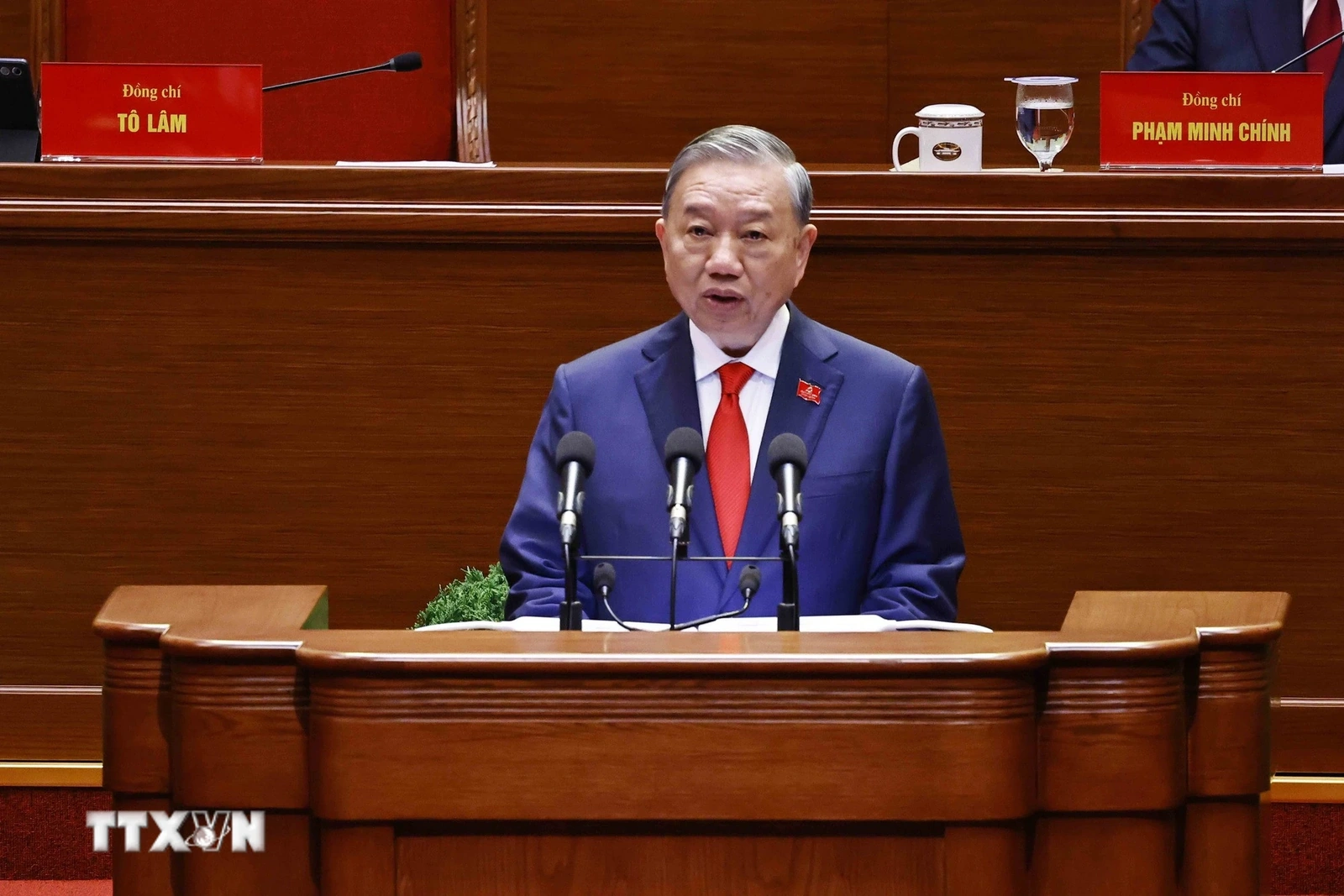 To&agrave;n văn B&aacute;o c&aacute;o của Ban Chấp h&agrave;nh Trung ương Đảng kh&oacute;a XIII về c&aacute;c văn kiện tr&igrave;nh Đại hội XIV của Đảng