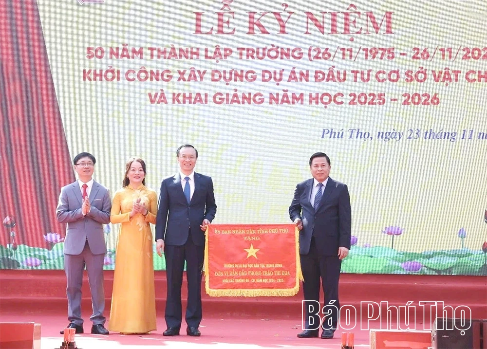 Trường Dự bị Đại học dân tộc Trung ương kỷ niệm 50 năm thành lập