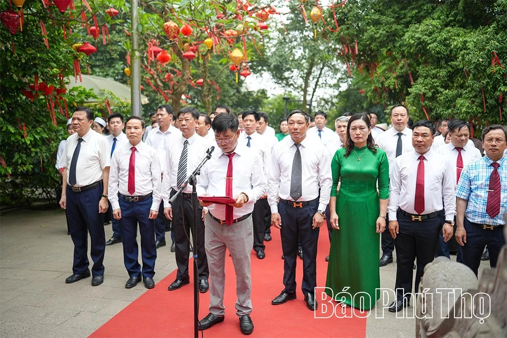 Cụm số 9 tỉnh Phú Thọ dâng hương tưởng niệm các Vua Hùng