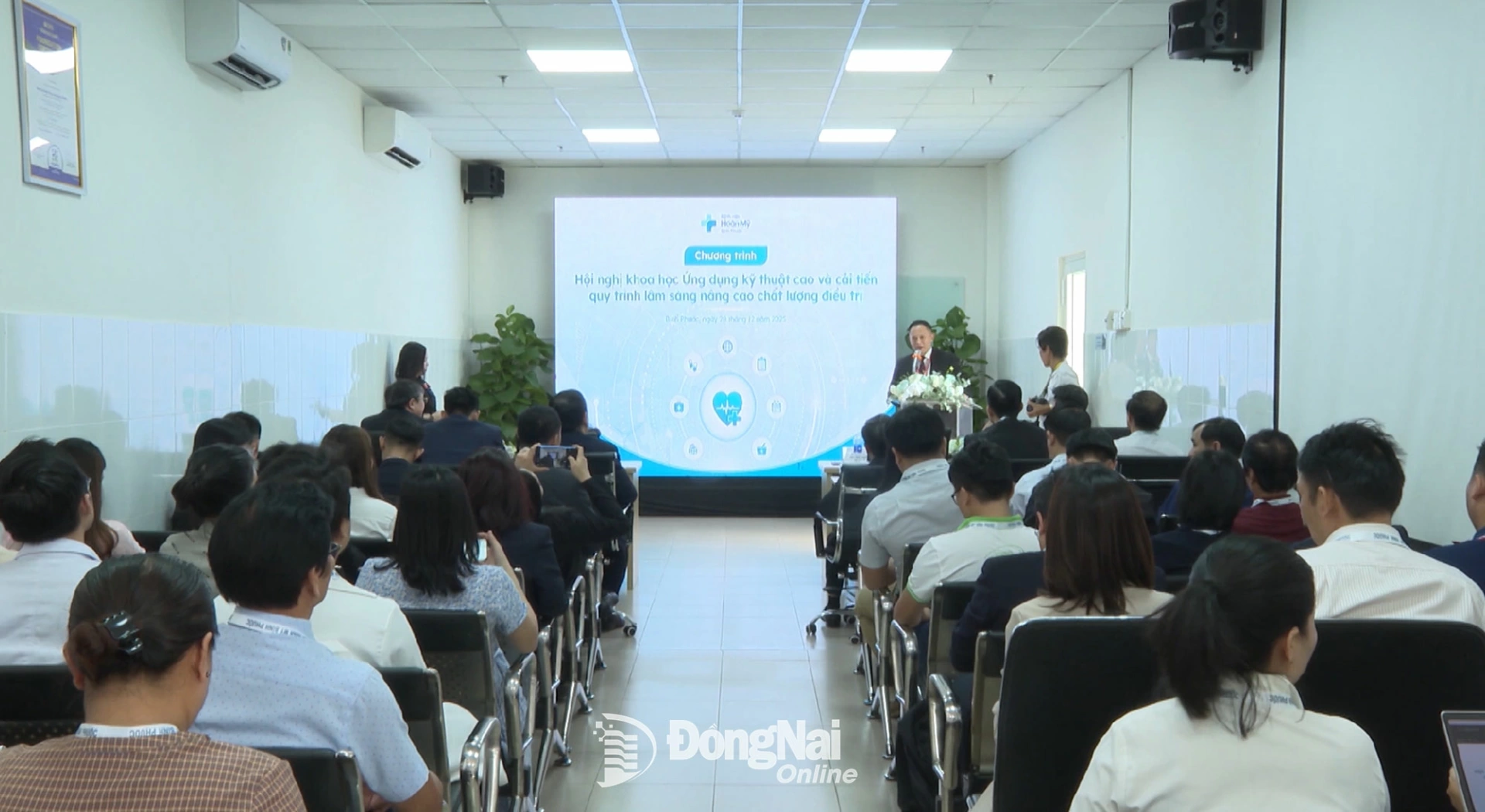 Quang cảnh hội nghị. Ảnh: Trần Cảnh  