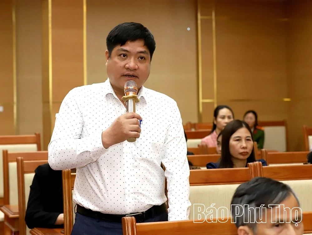 Bí thư Tỉnh ủy Phạm Đại Dương và các ứng cử viên đại biểu Quốc hội khoá XVI tiếp xúc cử tri 7 xã