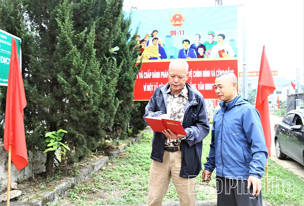 Xóm Tráng phát huy vai trò cán bộ, đảng viên xây dựng quê hương
