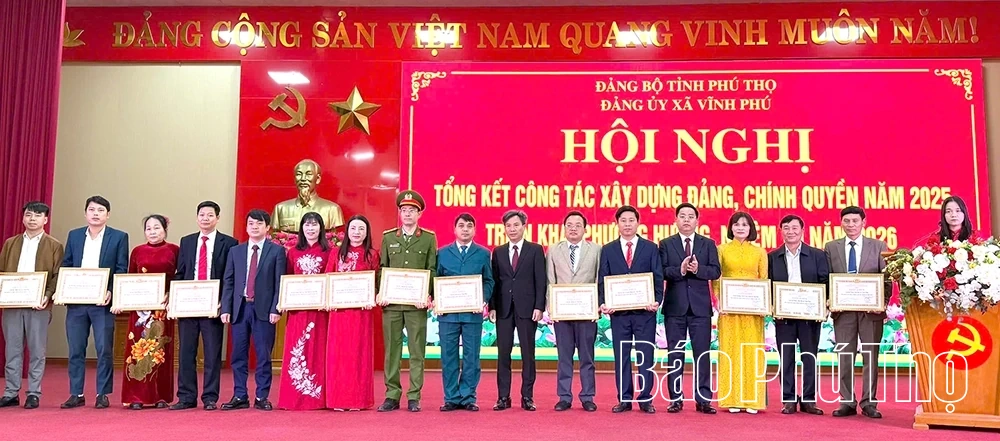 Đảng uỷ x&atilde; Vĩnh Ph&uacute; tổng kết c&ocirc;ng t&aacute;c x&acirc;y dựng Đảng, ch&iacute;nh quyền năm 2025