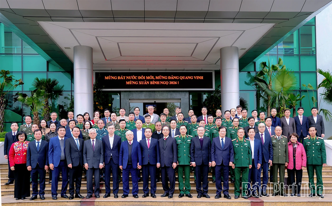 Gặp mặt các đồng chí lãnh đạo, nguyên lãnh đạo Đảng, Nhà nước và tướng lĩnh quê hương Phú Thọ nhân dịp Xuân Bính Ngọ