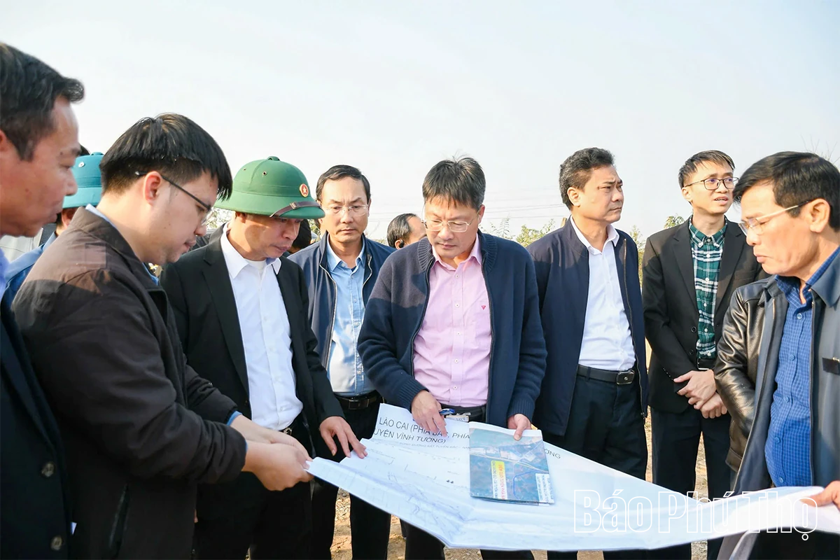 Giải quyết dứt điểm vướng mắc về giải ph&oacute;ng mặt bằng dự &aacute;n đường song song đường sắt