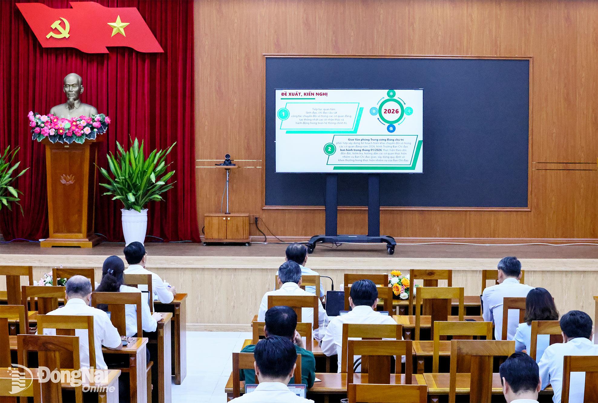 Quang cảnh hội nghị tại điểm cầu hội nghị trực tuyến Đồng Nai. Ảnh: C&ocirc;ng Nghĩa