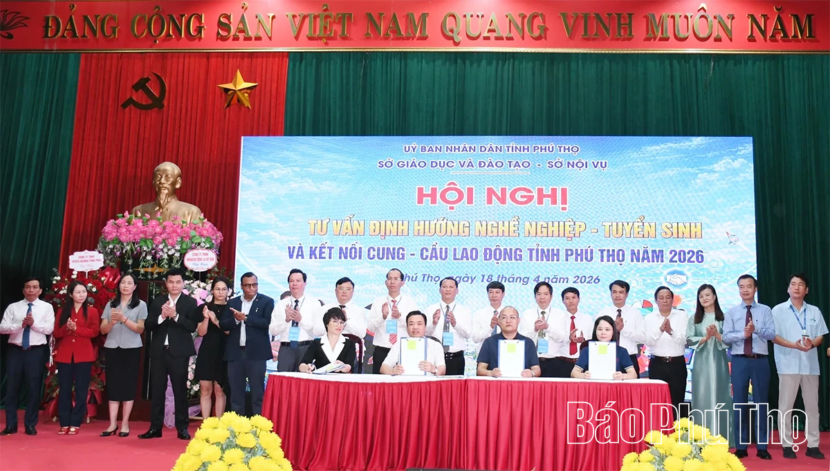 Tư vấn định hướng nghề nghiệp - tuyển sinh và kết nối cung - cầu lao động